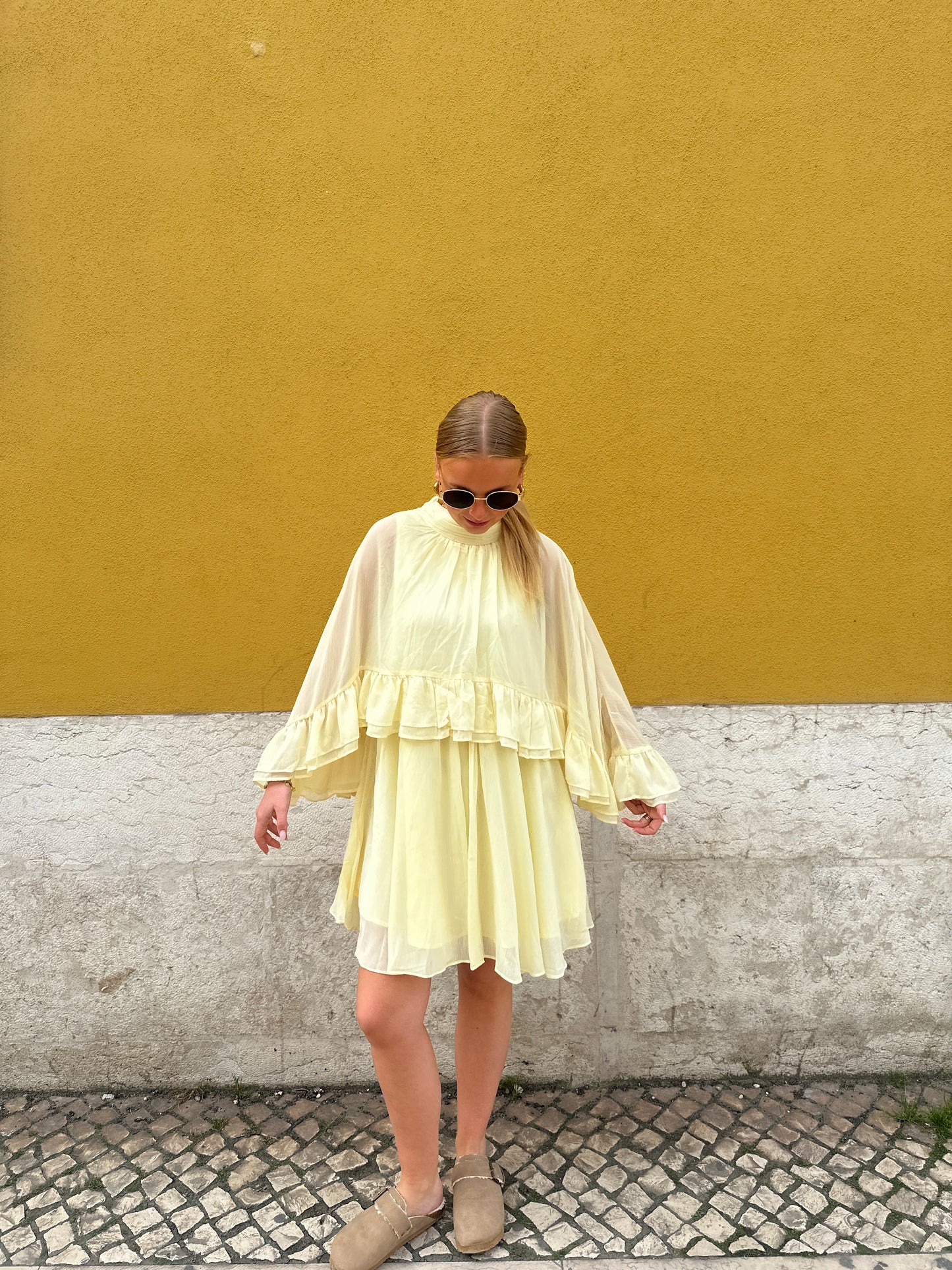 DRESS HONEY