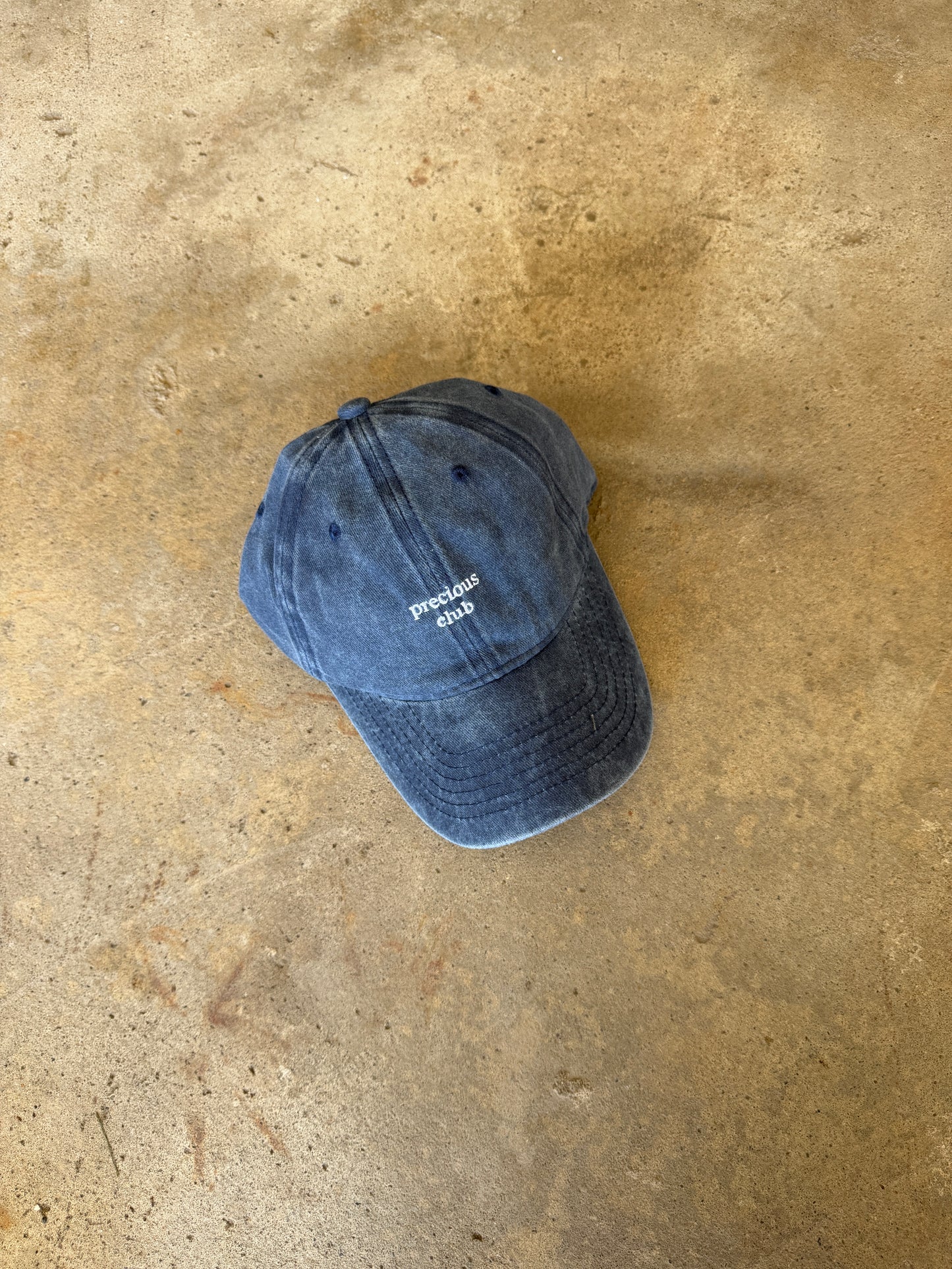 CAP BLAU