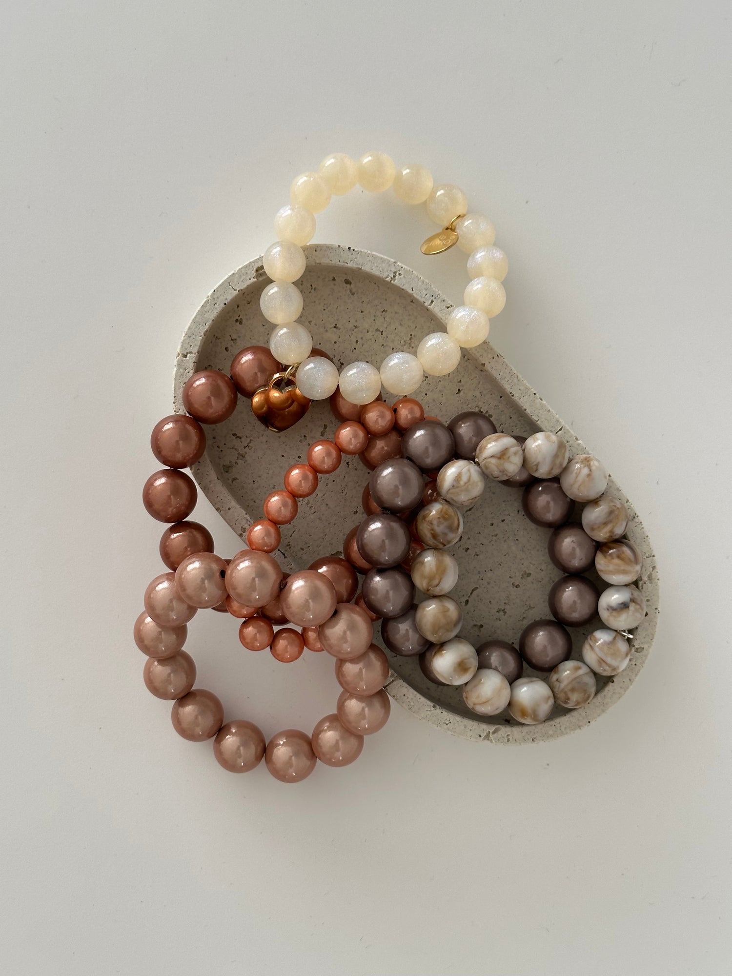 ARMBÄNDER