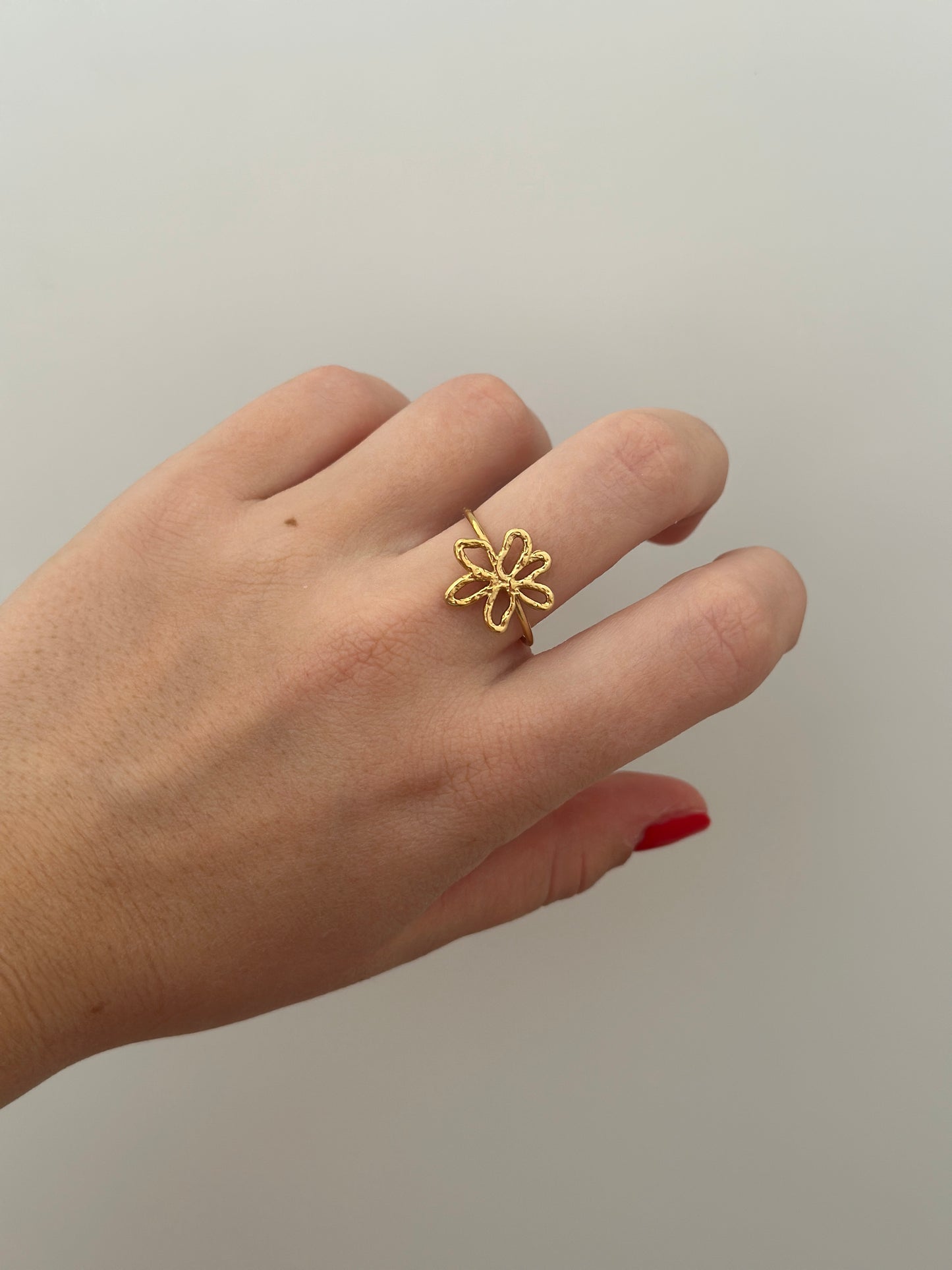 RING ESTHER