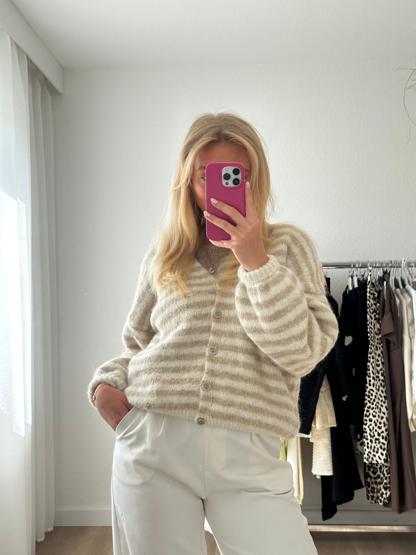 STRIPED CARDIGAN LATTE