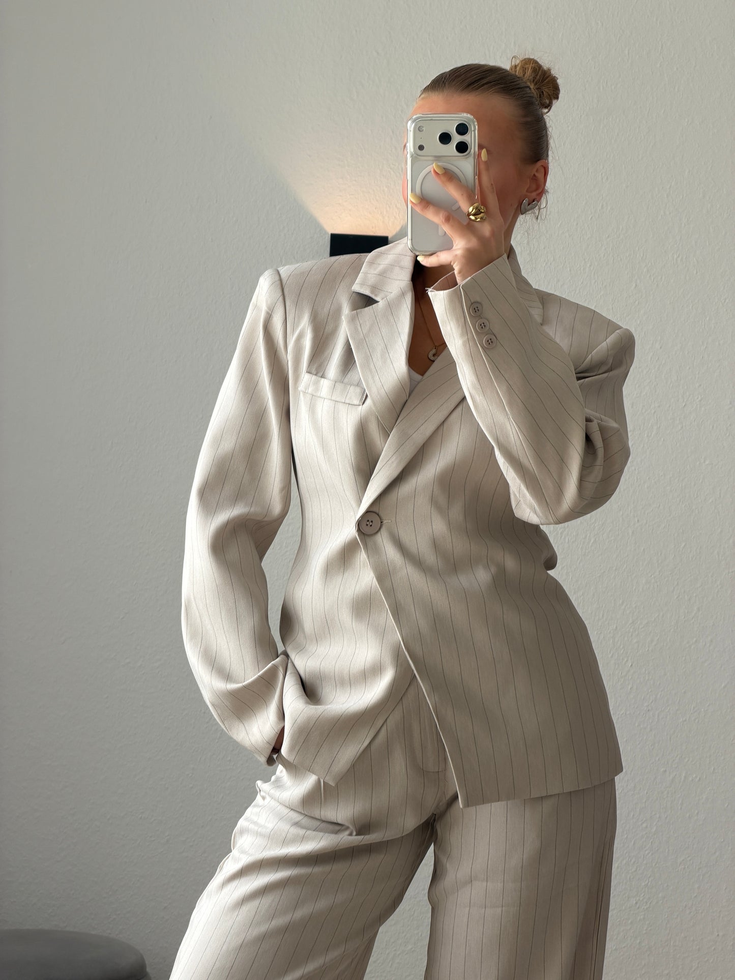 BEIGE NADELSTREIFEN BLAZER