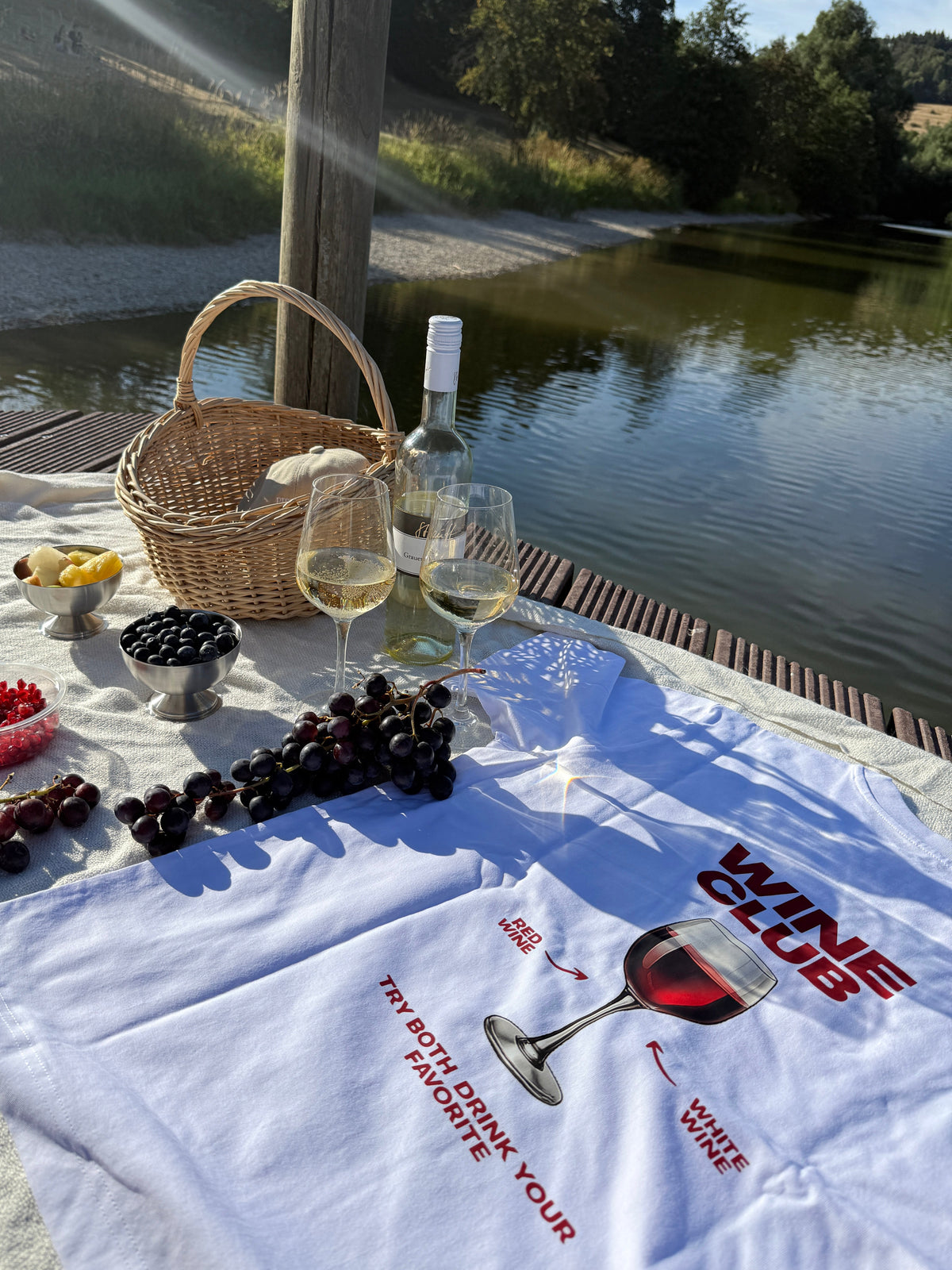 WINE CLUB T-SHIRT