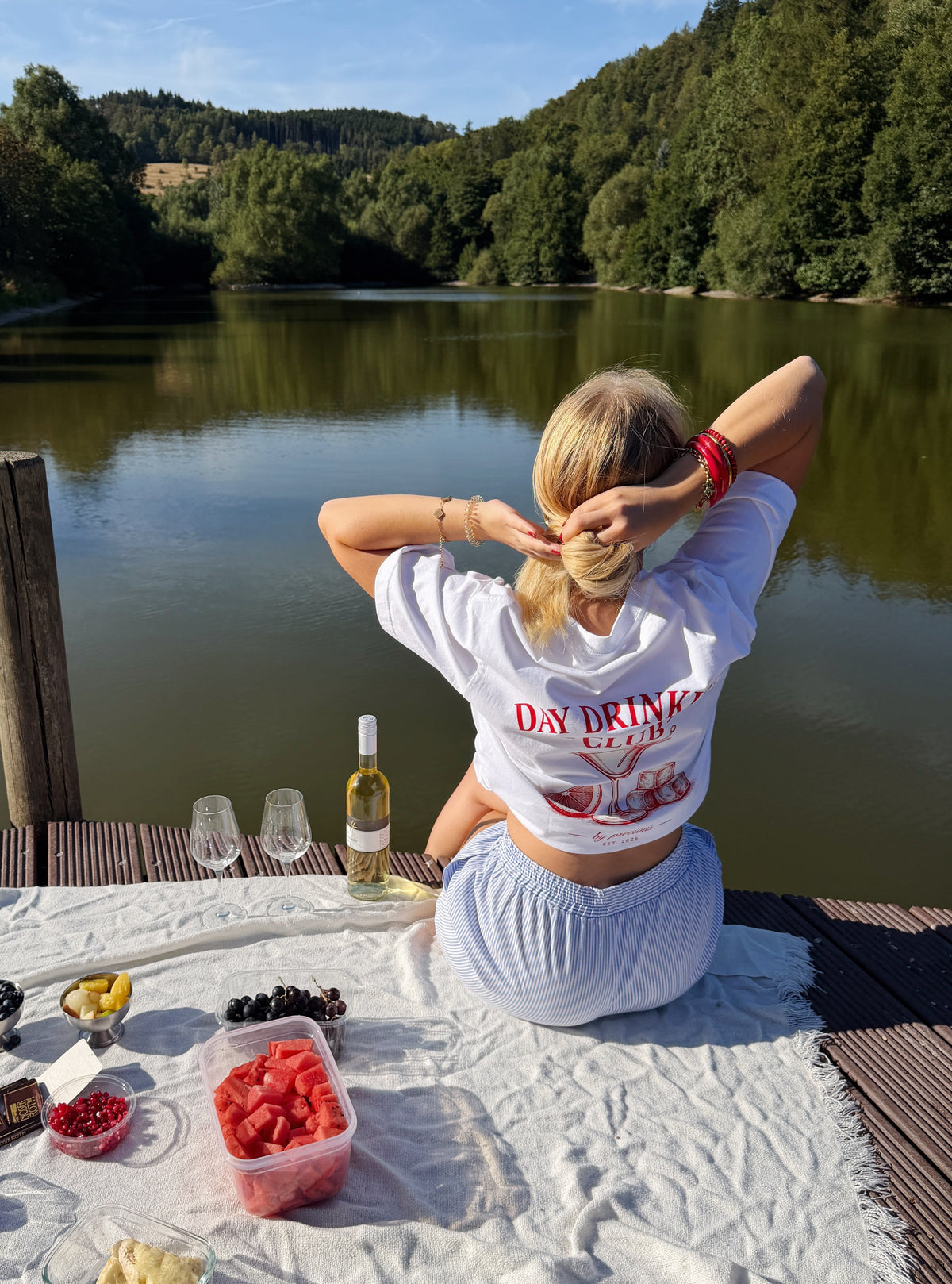 DAYDRINKING CLUB T-SHIRT