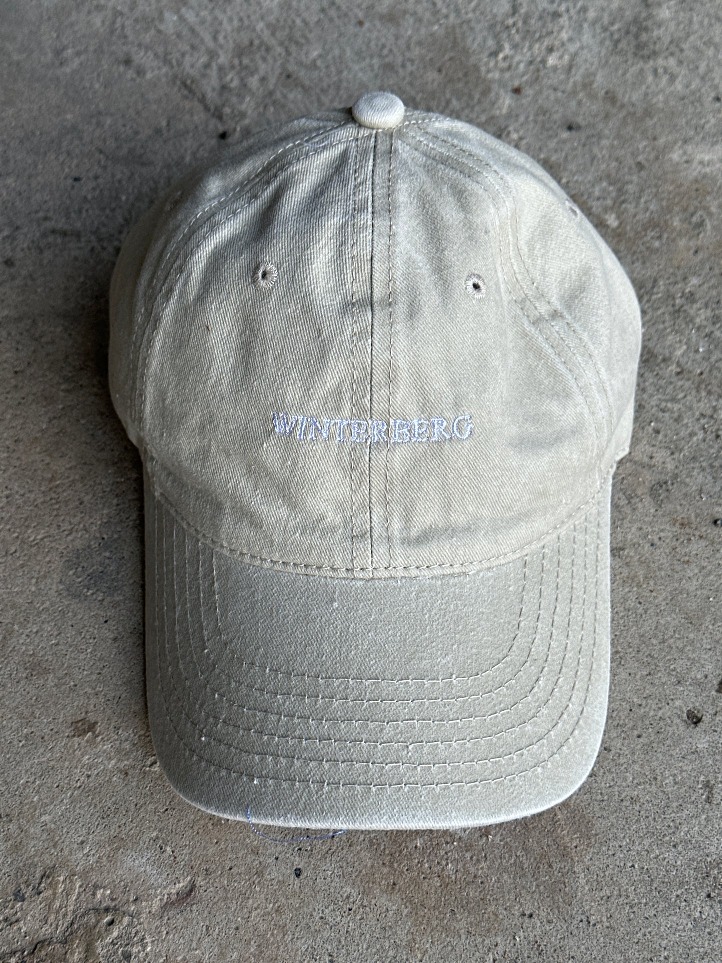 CAP BEIGE WINTERBERG