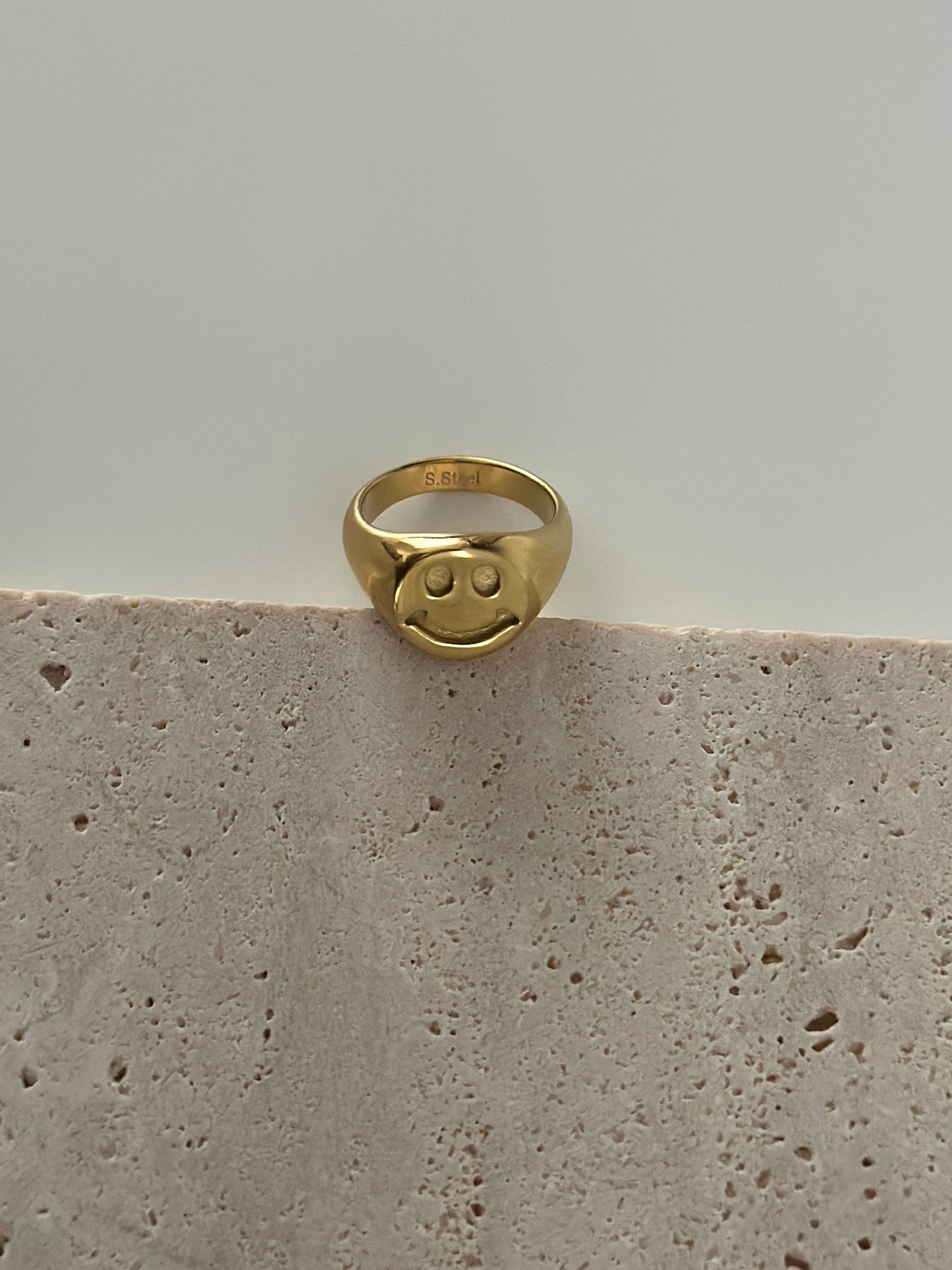 RING SMILE