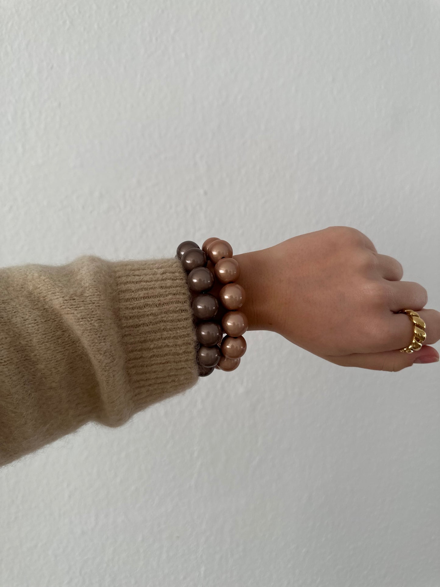 ARMBAND MARY
