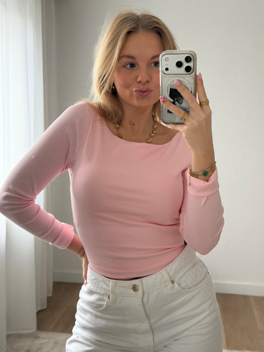 LONGSLEEVE STRAWBERRY MATCHA