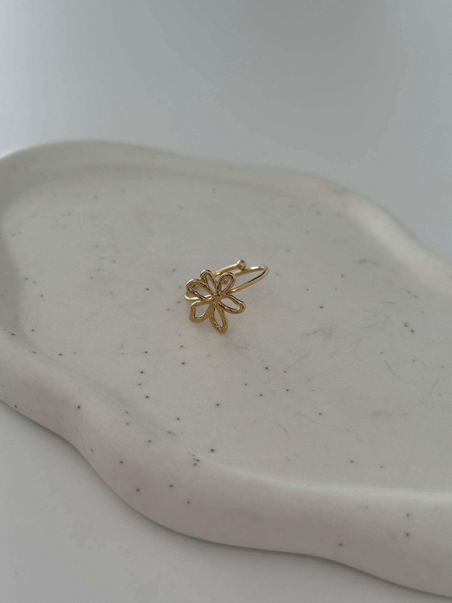 RING ESTHER